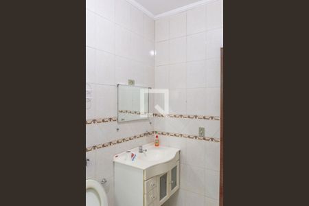 Casa à venda com 143m², 5 quartos e 3 vagasBanheiro da Suíte