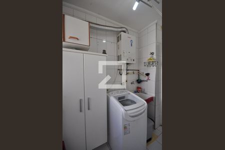 Apartamento à venda com 74m², 3 quartos e 2 vagasÁrea de Serviço