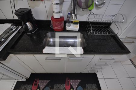 Apartamento à venda com 74m², 3 quartos e 2 vagasCozinha