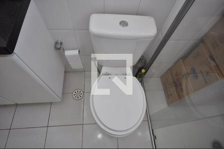 Apartamento à venda com 74m², 3 quartos e 2 vagasBanheiro da Suíte
