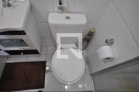 Apartamento à venda com 74m², 3 quartos e 2 vagasBanheiro Social