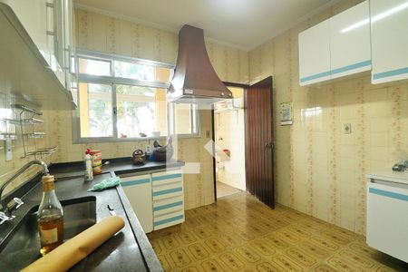 Casa à venda com 500m², 6 quartos e 6 vagasCozinha