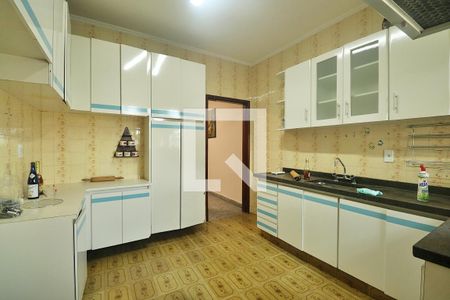 Casa à venda com 500m², 6 quartos e 6 vagasCozinha