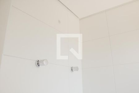 Apartamento à venda com 69m², 2 quartos e 2 vagas Apartamento à venda com 69m², 2 quartos e 2 vagasBanheiro da Suíte 1