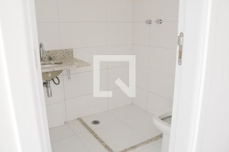 Apartamento à venda com 69m², 2 quartos e 2 vagas Apartamento à venda com 69m², 2 quartos e 2 vagasBanheiro da Suíte 2