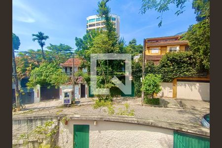 Apartamento à venda com 156m², 5 quartos e 2 vagasQuarto 2 vista 