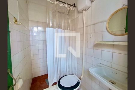 Apartamento à venda com 156m², 5 quartos e 2 vagasBanheiro serviço 