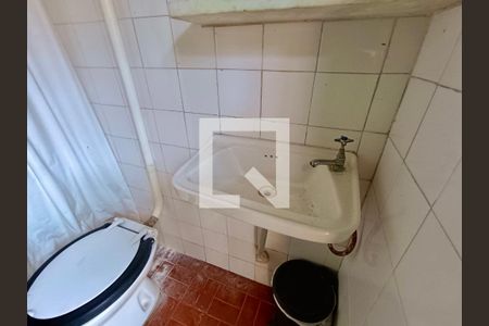 Apartamento à venda com 156m², 5 quartos e 2 vagasBanheiro serviço 