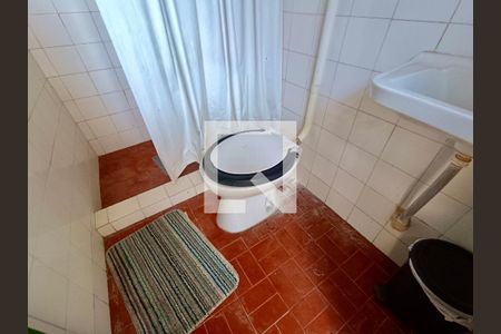 Apartamento à venda com 156m², 5 quartos e 2 vagasBanheiro serviço 