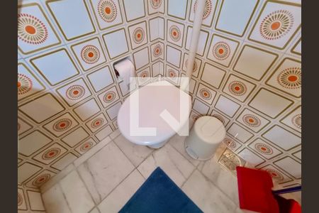 Apartamento à venda com 156m², 5 quartos e 2 vagasLavabo