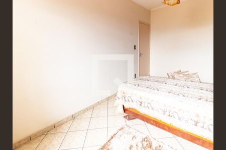 Casa à venda com 220m², 4 quartos e 4 vagas Casa à venda com 220m², 4 quartos e 4 vagasQuarto 2