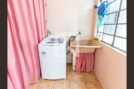 Casa à venda com 220m², 4 quartos e 4 vagas