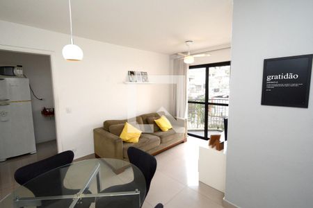 Sala de apartamento à venda com 2 quartos, 51m² em Cidade Ademar, São Paulo