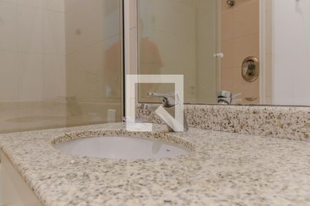 Apartamento à venda com 100m², 1 quarto e 2 vagas Apartamento à venda com 100m², 1 quarto e 2 vagasBanheiro da Suíte