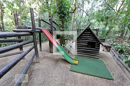 Apartamento à venda com 100m², 1 quarto e 2 vagas Apartamento à venda com 100m², 1 quarto e 2 vagasÁrea comum - Playground