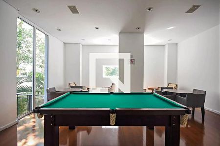 Apartamento à venda com 100m², 1 quarto e 2 vagas Apartamento à venda com 100m², 1 quarto e 2 vagasSalão de jogos