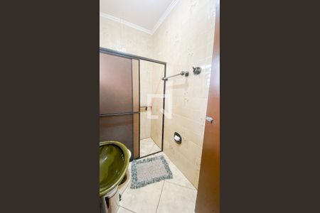 Casa à venda com 400m², 3 quartos e 2 vagasBanheiro 2