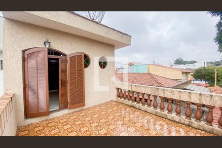 Casa à venda com 400m², 3 quartos e 2 vagasVaranda Quarto 3