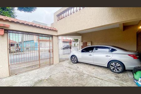 Casa à venda com 400m², 3 quartos e 2 vagasQuintal - Garagem