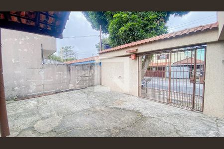 Casa à venda com 400m², 3 quartos e 2 vagasQuintal - Garagem