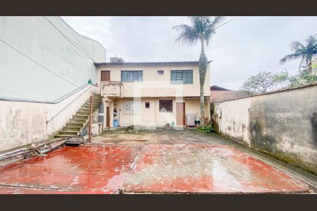 Casa à venda com 400m², 3 quartos e 2 vagasQuintal