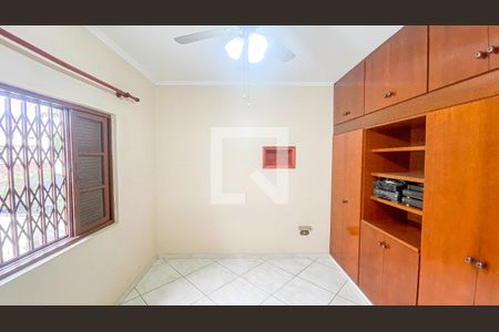 Casa à venda com 400m², 3 quartos e 2 vagasQuarto 1