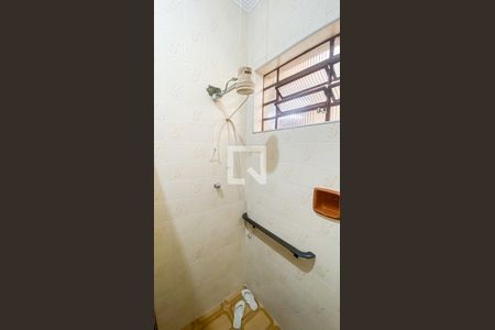 Casa à venda com 400m², 3 quartos e 2 vagasBanheiro