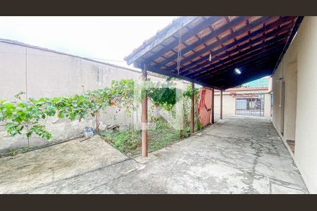 Casa à venda com 400m², 3 quartos e 2 vagasQuintal