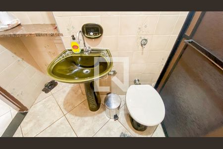 Casa à venda com 400m², 3 quartos e 2 vagasBanheiro 2