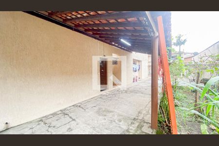 Casa à venda com 400m², 3 quartos e 2 vagasQuintal - Garagem