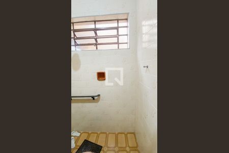 Casa à venda com 400m², 3 quartos e 2 vagasBanheiro