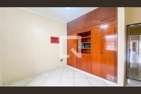 Casa à venda com 400m², 3 quartos e 2 vagasQuarto 1