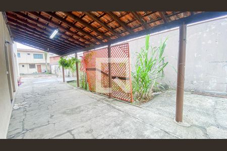 Casa à venda com 400m², 3 quartos e 2 vagasQuintal - Garagem