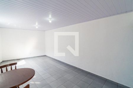 Sala/Quarto de casa para alugar com 1 quarto, 30m² em Jardim Oriental, São Paulo