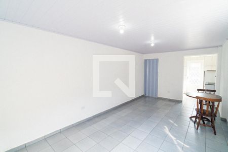 Sala/Quarto de casa para alugar com 1 quarto, 30m² em Jardim Oriental, São Paulo