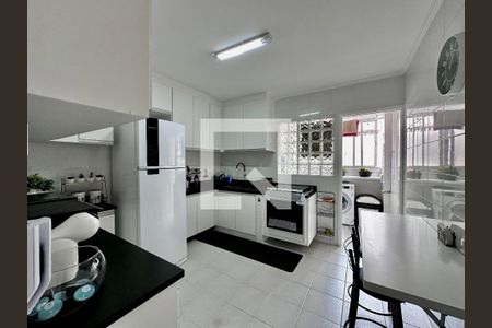 Apartamento à venda com 70m², 2 quartos e sem vaga Apartamento à venda com 70m², 2 quartos e sem vagaCozinha