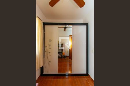 Quarto 1 de casa para alugar com 3 quartos, 135m² em Vila Margarida, São Paulo