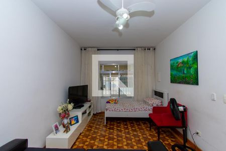 Sala de casa para alugar com 3 quartos, 135m² em Vila Margarida, São Paulo