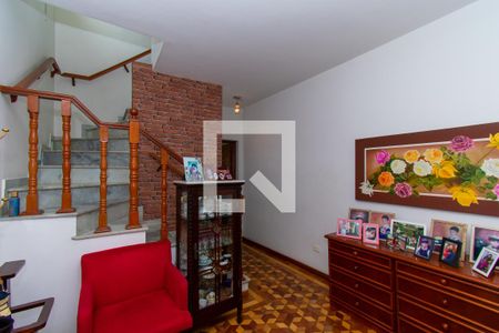 Sala de casa para alugar com 3 quartos, 135m² em Vila Margarida, São Paulo