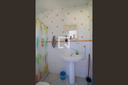 Casa à venda com 285m², 4 quartos e 4 vagas Casa à venda com 285m², 4 quartos e 4 vagasBanheiro de serviço