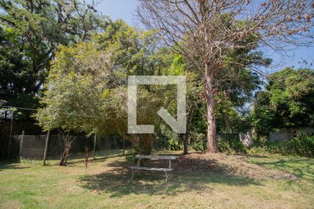 Casa à venda com 285m², 4 quartos e 4 vagas Casa à venda com 285m², 4 quartos e 4 vagasQuintal