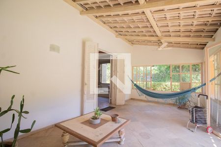 Casa à venda com 285m², 4 quartos e 4 vagas Casa à venda com 285m², 4 quartos e 4 vagasVaranda da Sala