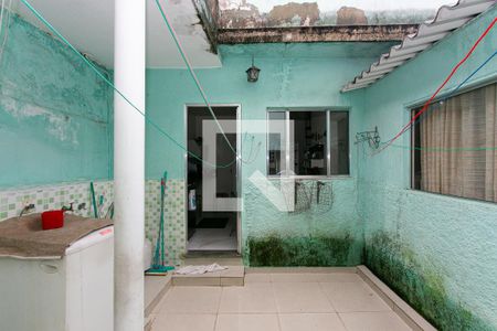 Casa à venda com 140m², 3 quartos e 2 vagas Casa à venda com 140m², 3 quartos e 2 vagasQuintal e Área de Serviço