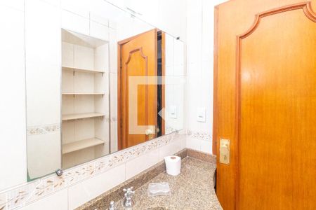 Apartamento à venda com 140m², 3 quartos e 1 vagaBanheiro 2