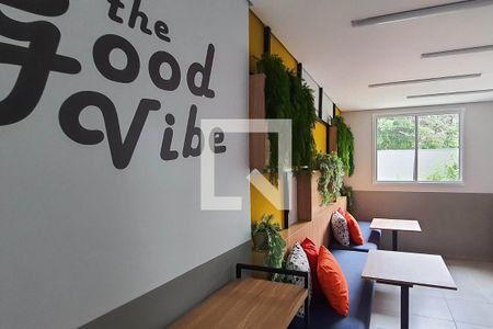 Apartamento à venda com 43m², 2 quartos e 1 vaga Apartamento à venda com 43m², 2 quartos e 1 vagaEscritório