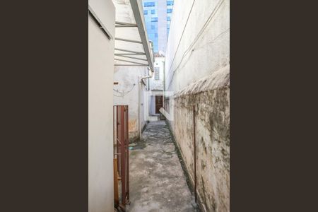 Casa à venda com 276m², 6 quartos e sem vaga Casa à venda com 276m², 6 quartos e sem vagaCasa Principal - Corredor