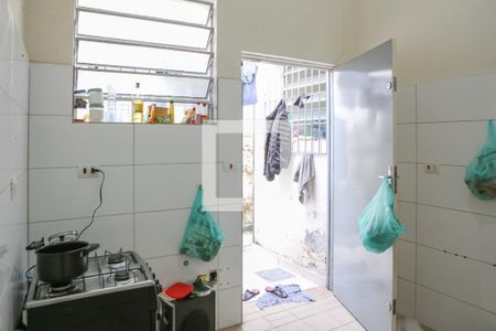 Casa à venda com 276m², 6 quartos e sem vaga Casa à venda com 276m², 6 quartos e sem vagaCasa Principal - Cozinha