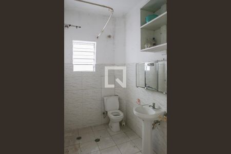 Casa à venda com 276m², 6 quartos e sem vaga Casa à venda com 276m², 6 quartos e sem vagaCasa 2 - Banheiro
