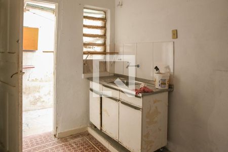 Casa à venda com 276m², 6 quartos e sem vaga Casa à venda com 276m², 6 quartos e sem vagaCasa 1 - Cozinha