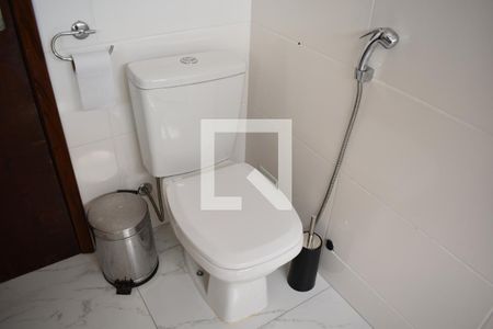 Casa para alugar com 170m², 3 quartos e 2 vagasBanheiro 2